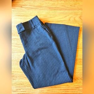 APT 9 Stretch Maxwell Dress Pants Size 12 Gray Pinstripe Wideleg